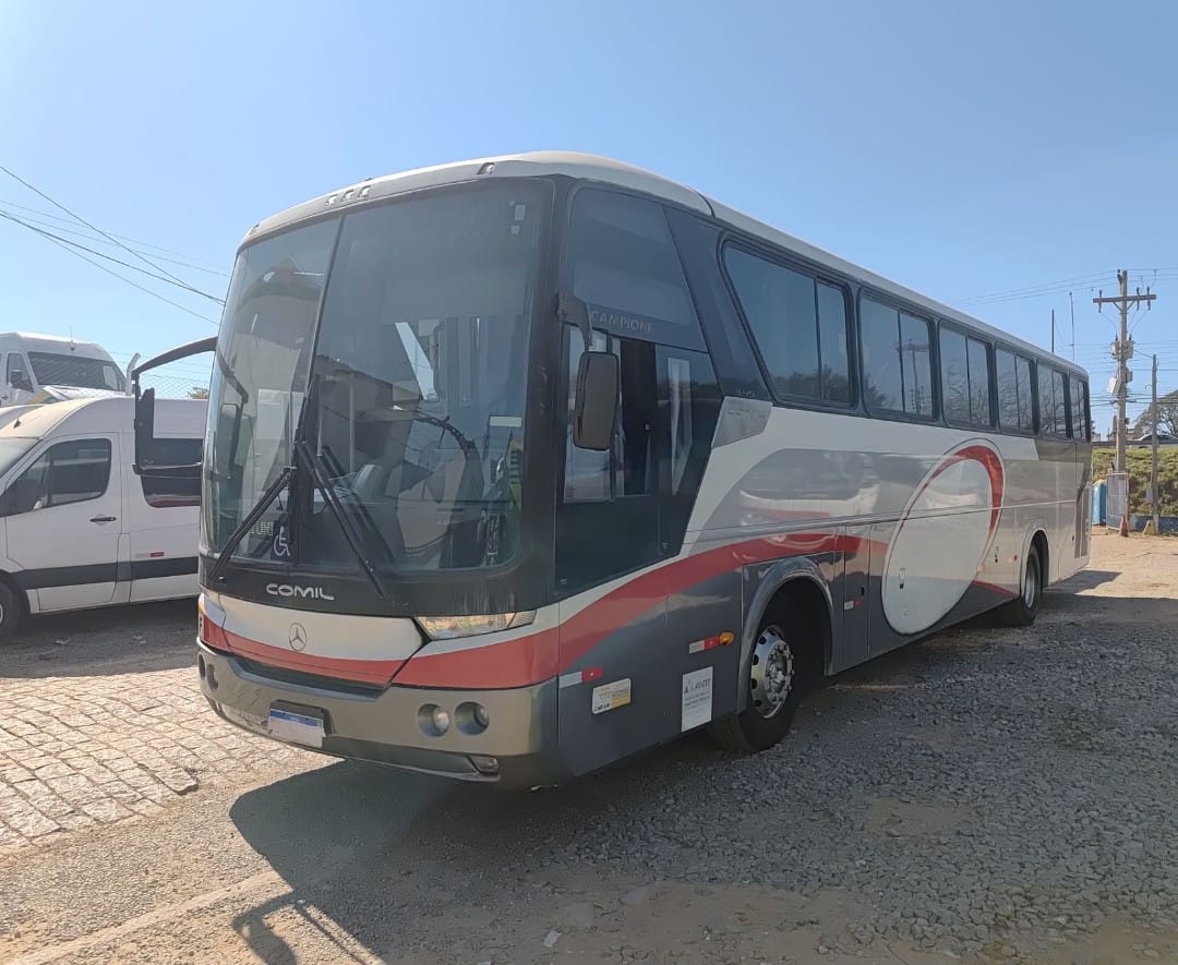 Ônibus Rodoviário Comil Campione Vision 3.45 - View 3