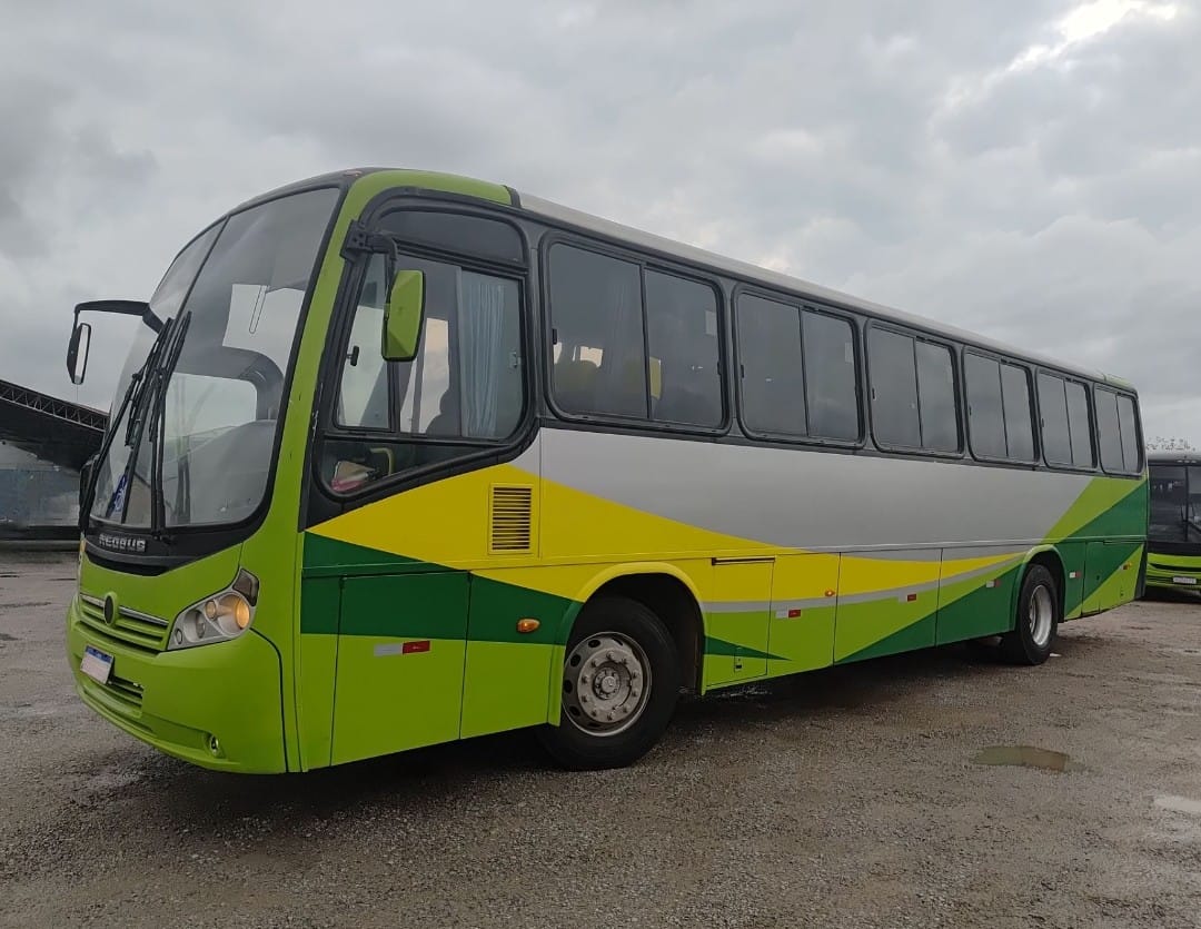 Ônibus Rodoviário Neobus Spectrum Road 330