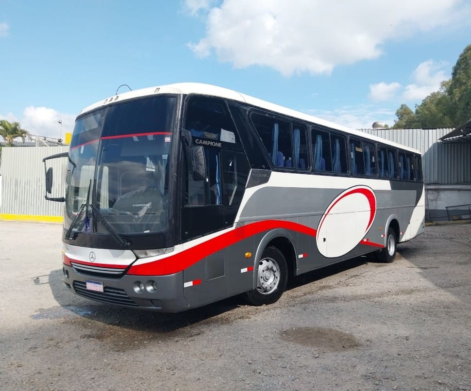 Ônibus Rodoviário Comil Campione Vision 3.45 - foto 1
