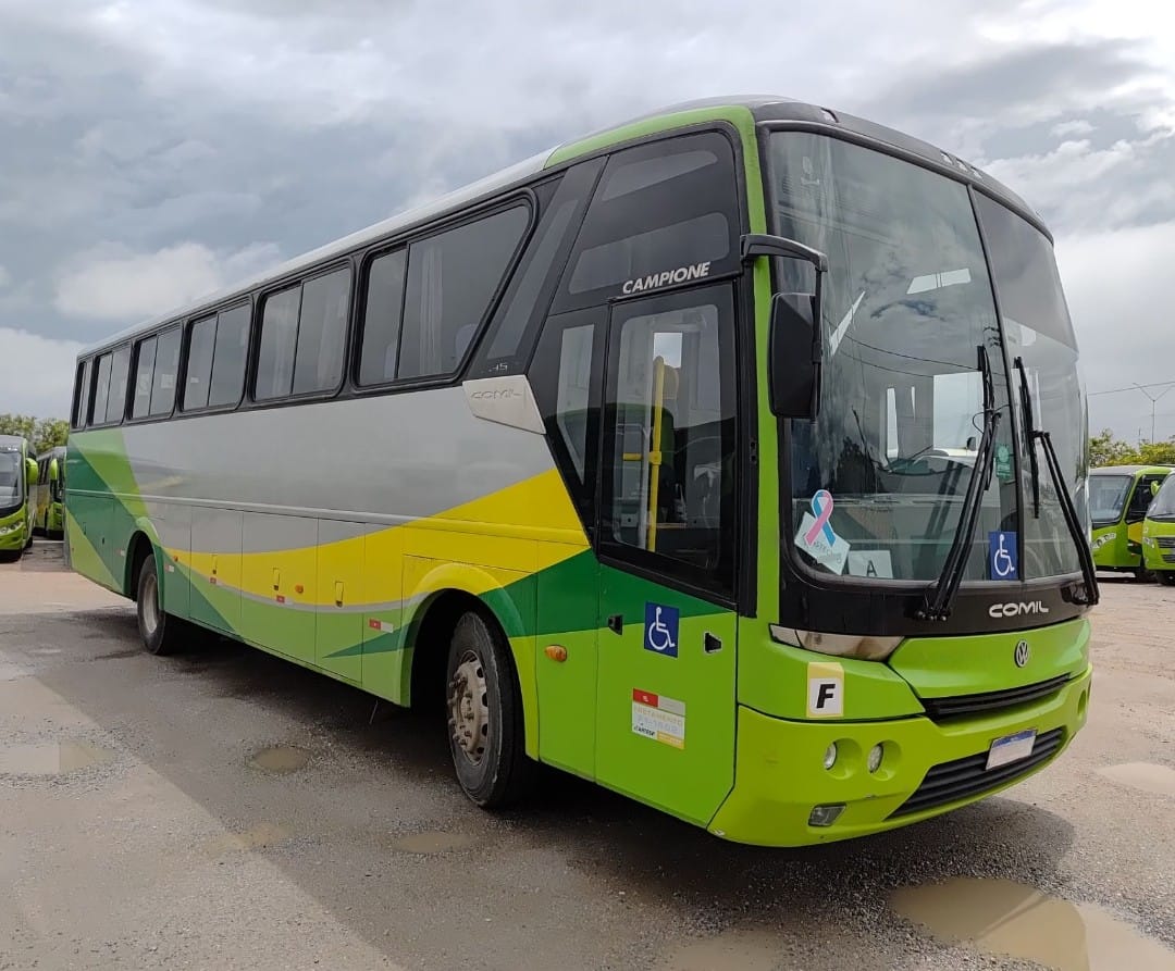 Ônibus Rodoviário Comil Campione Vision 3.45 - View 3