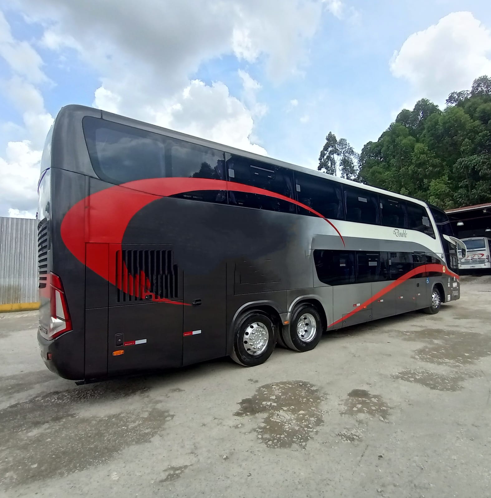 Ônibus Rodoviário Marcopolo DD G7 1800 - View 15
