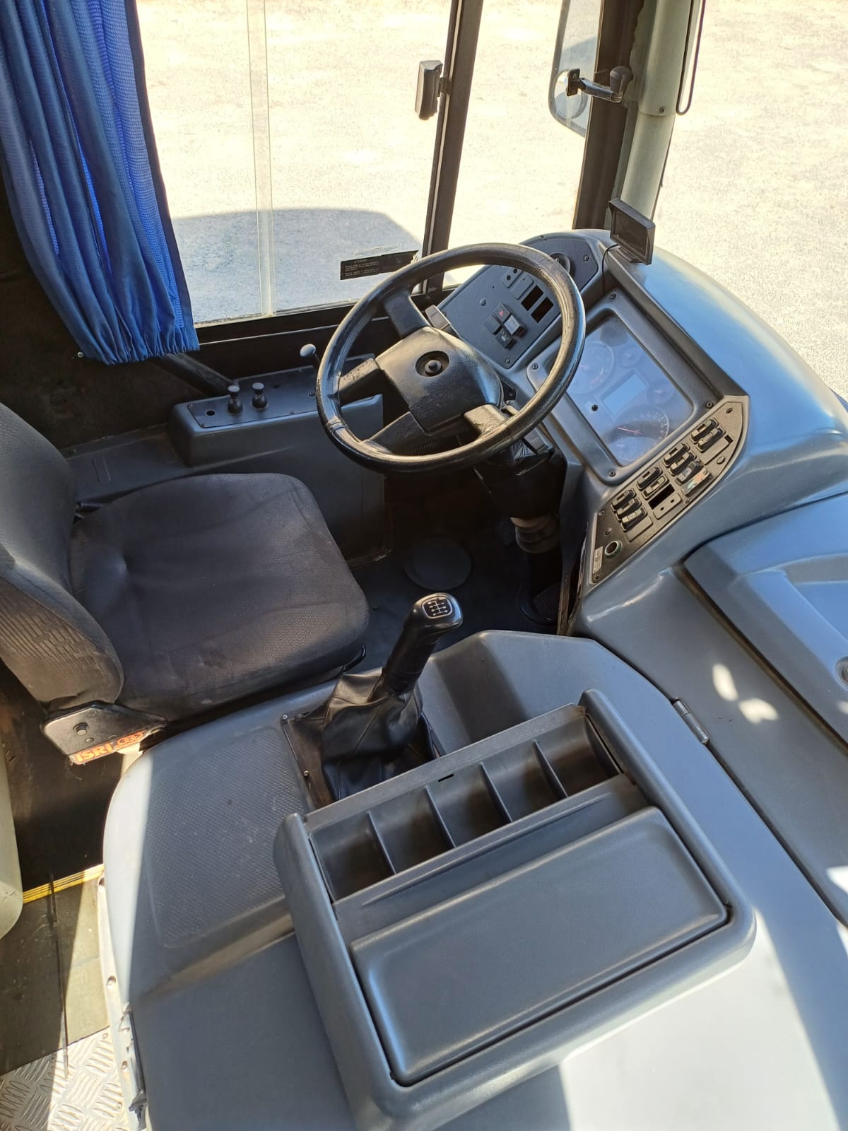 Ônibus Urbano Comil Versatile - View 9