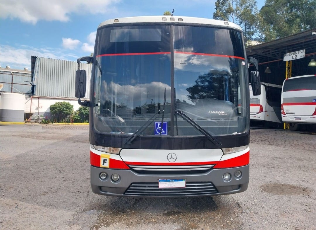 Ônibus Rodoviário Comil Campione Vision 3.45 - View 5