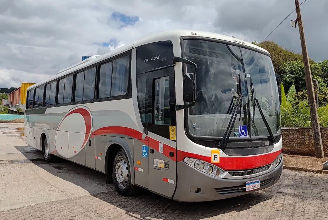 Ônibus Rodoviário Comil Campione 3.25 - View 6