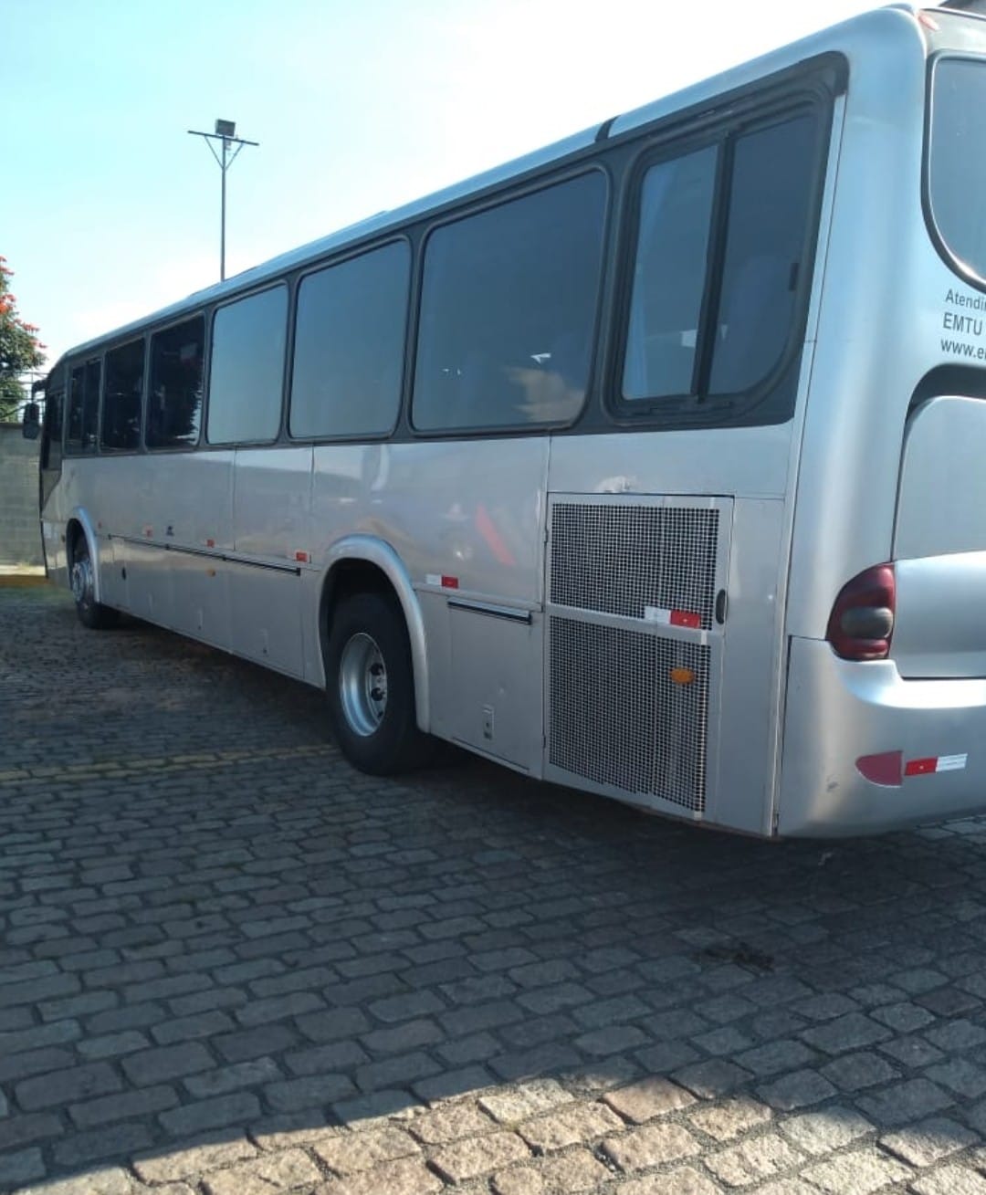 Ônibus Rodoviário Neobus Spectrum - View 2