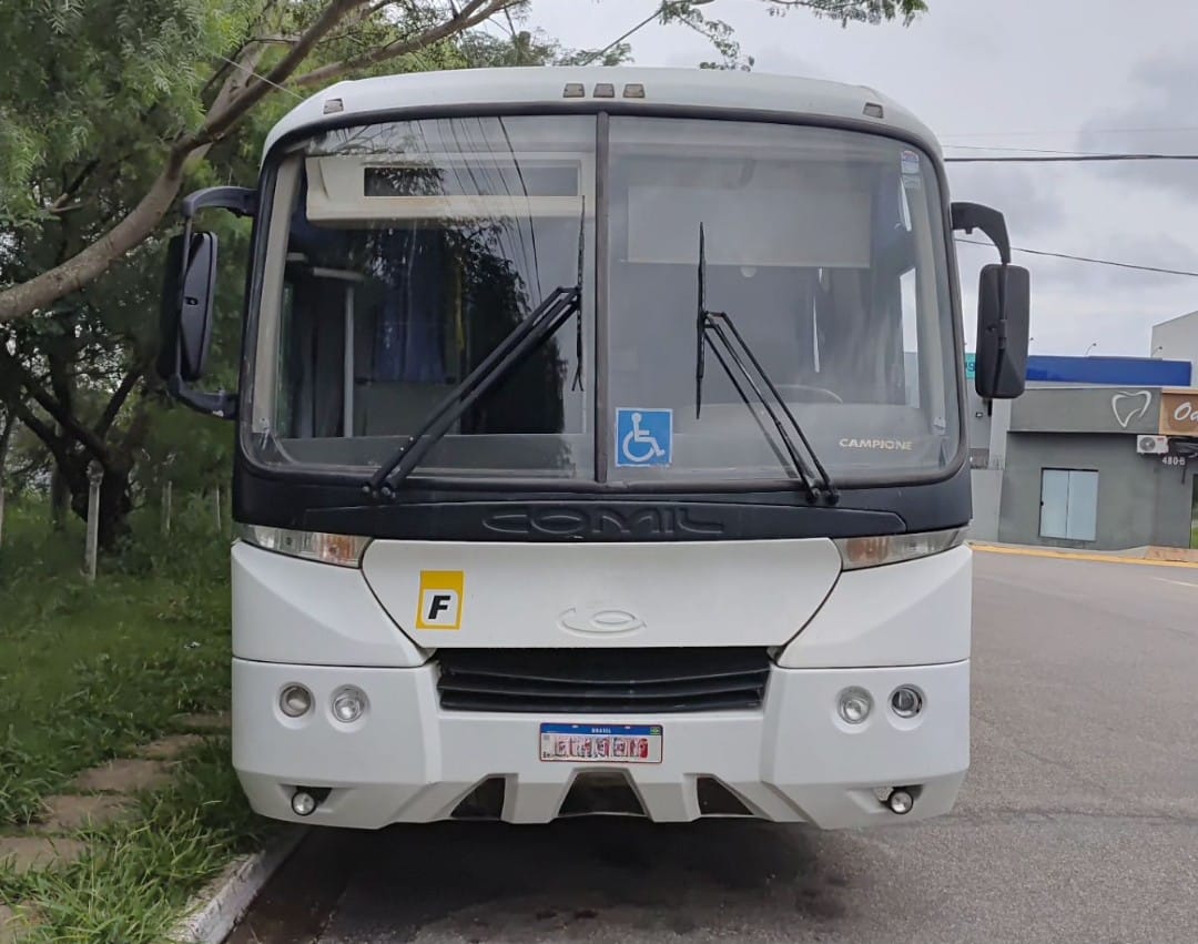 Ônibus Rodoviário Comil Campione - View 6