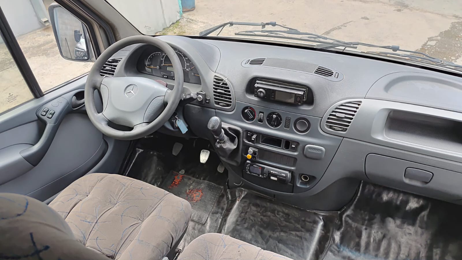 Van MB Sprinter 311 CDI - View 4