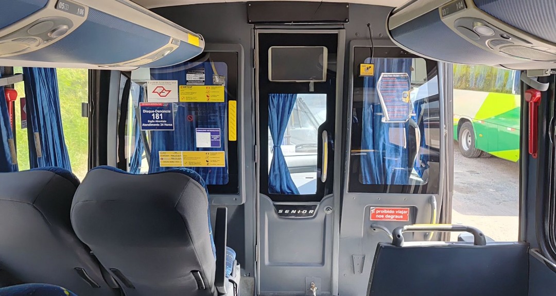 Micro Ônibus Marcopolo Sênior - View 3
