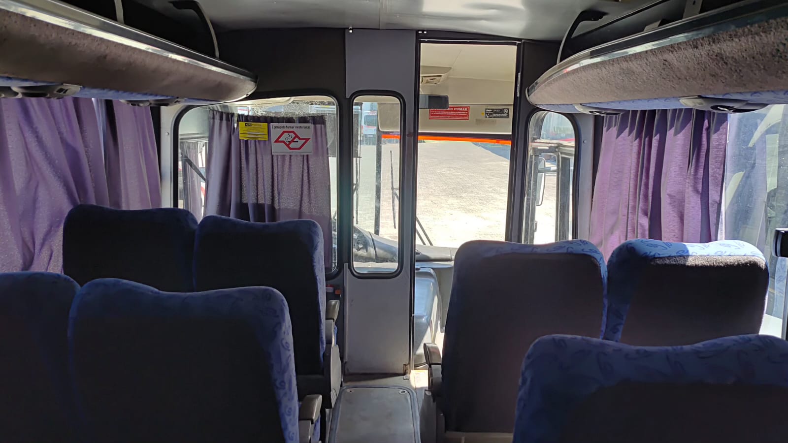 Ônibus Rodoviário Comil Versatile - View 4