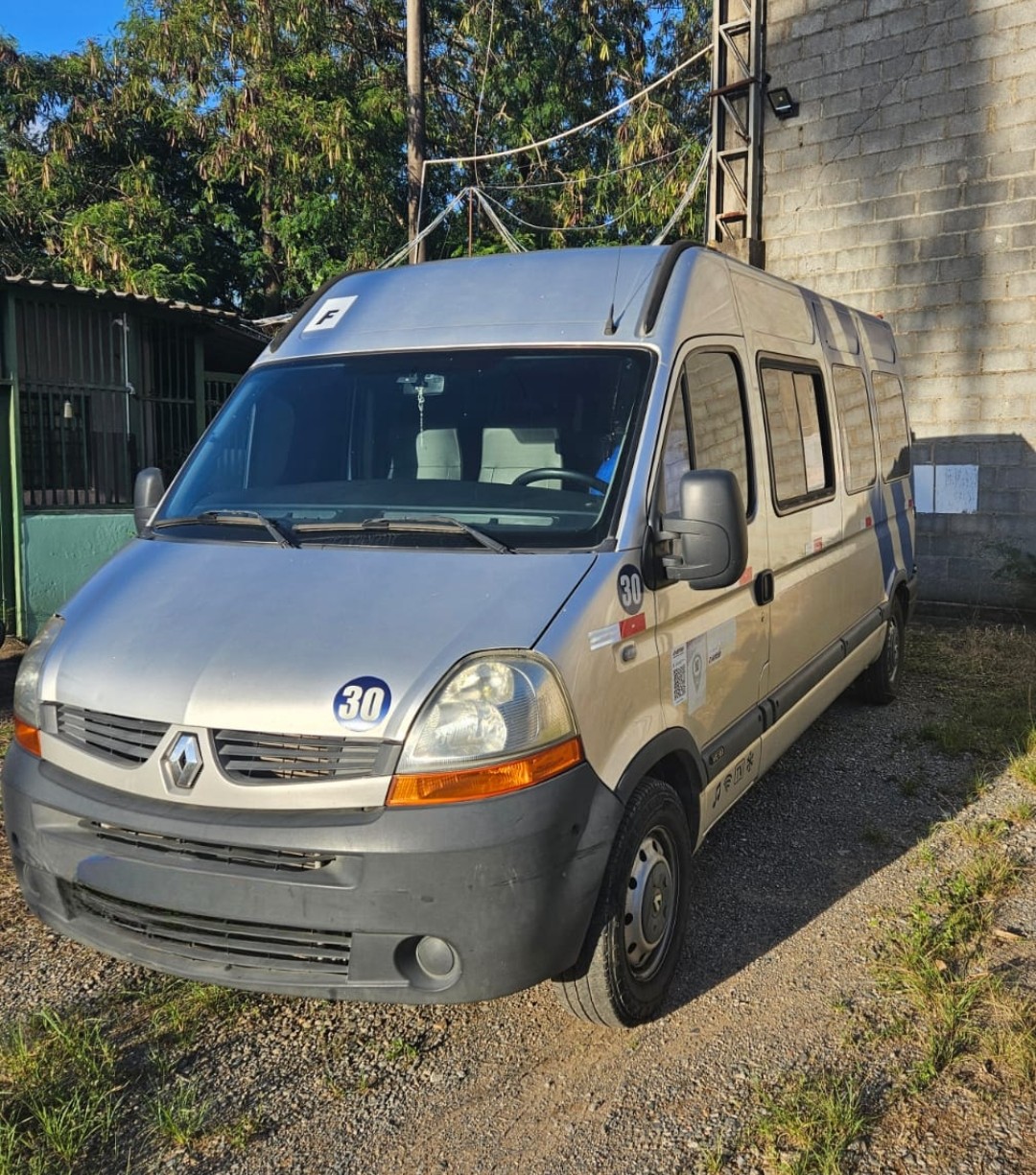 Renault Master 2.5 Dci L3h2