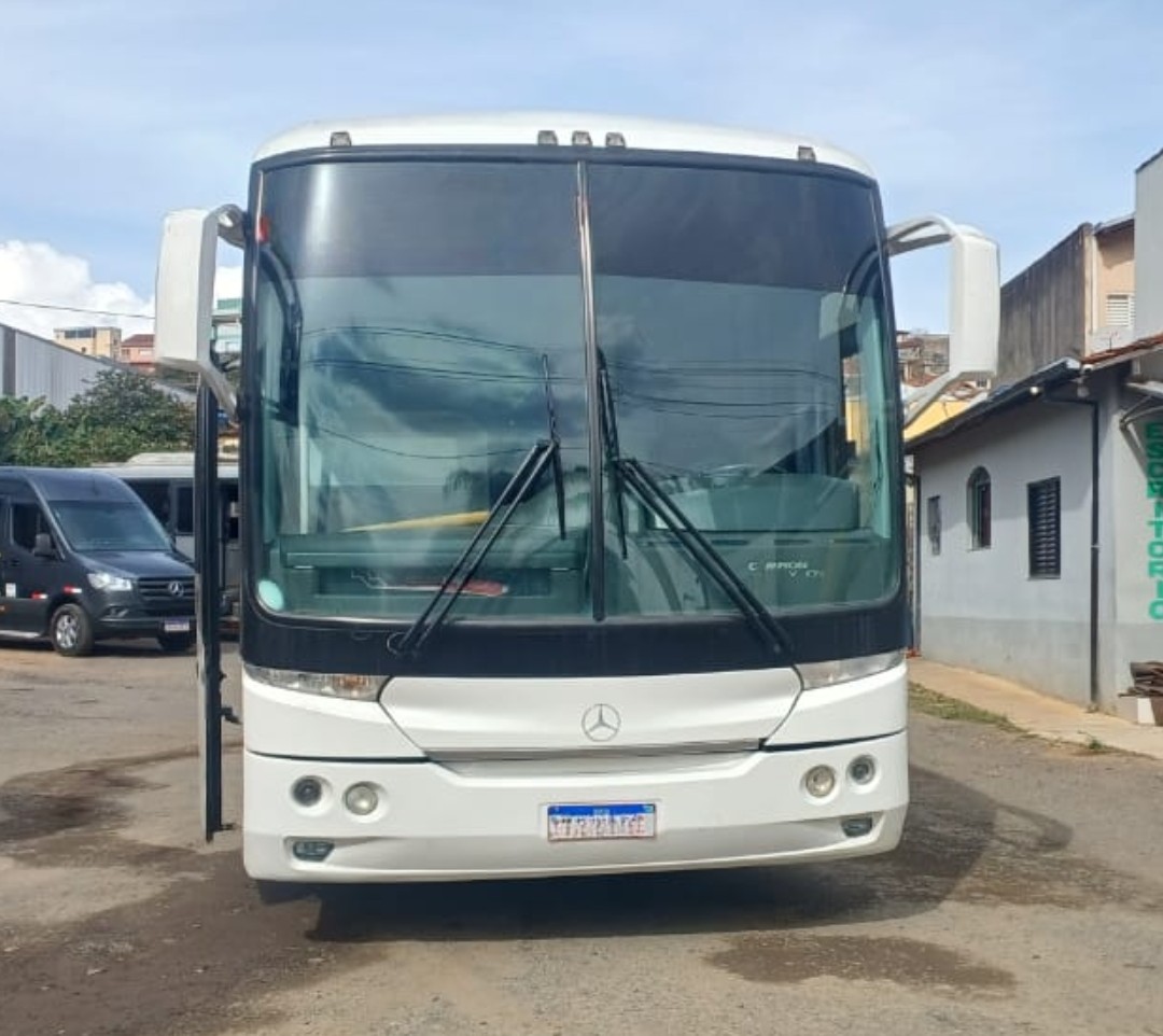 Ônibus Rodoviario Comil Campione 3.45 - View 2