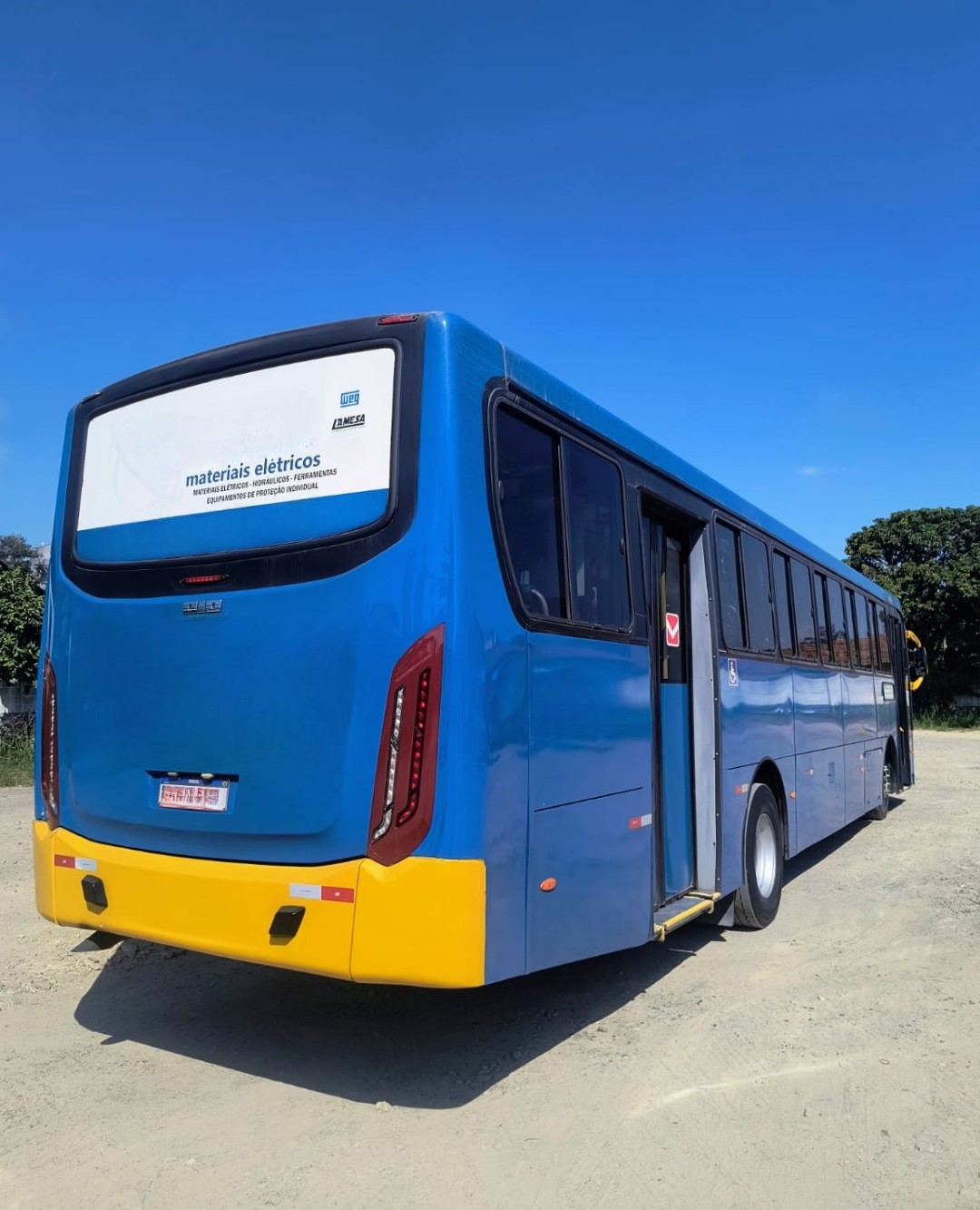 Ônibus Urbano Caio Apache VIP - View 3