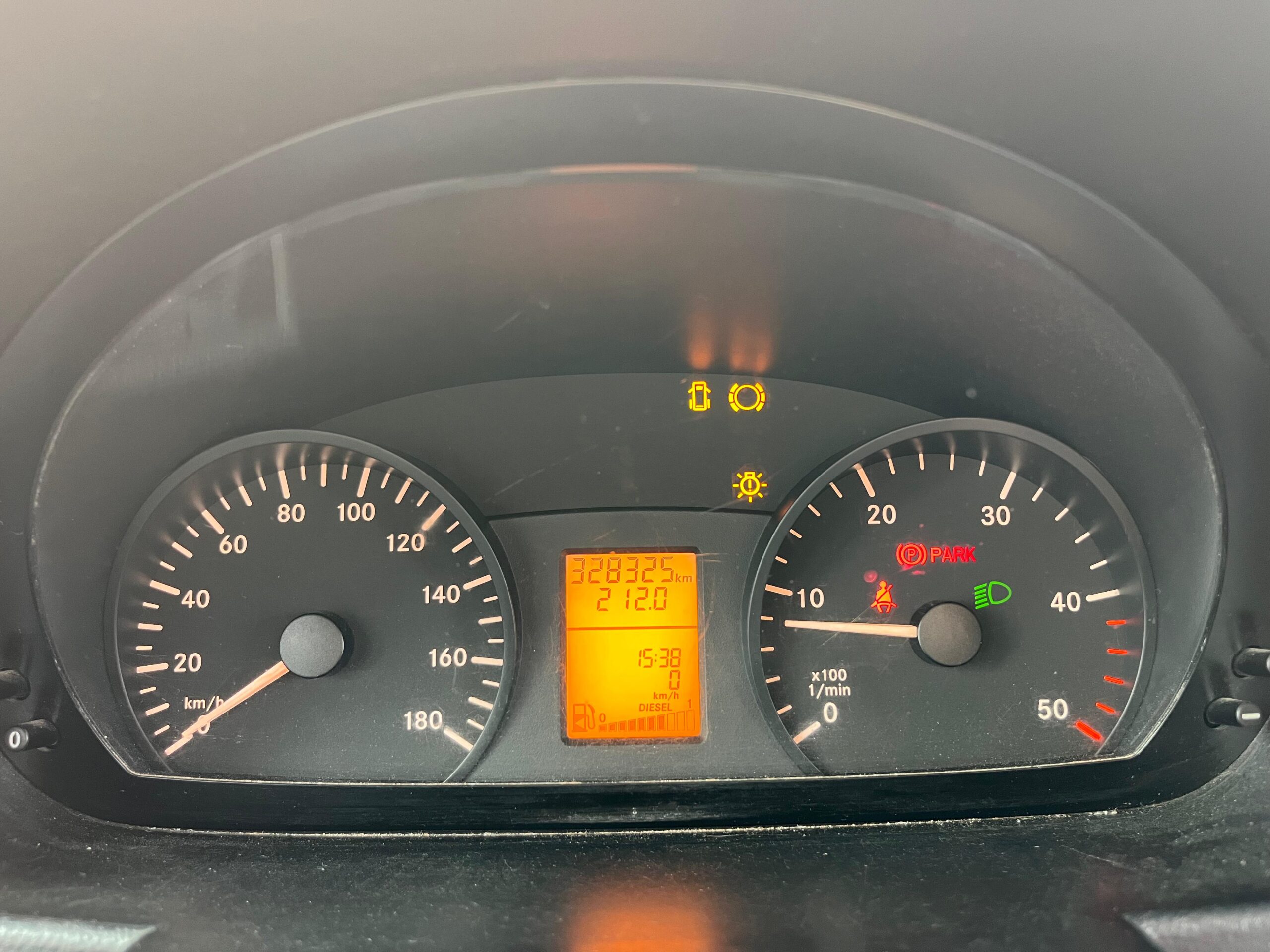 Mercedes Benz Sprinter 415 - View 6