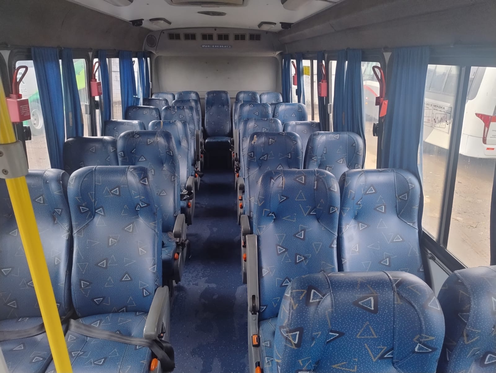Micro ônibus Rodoviário Neobus thunder - View 7
