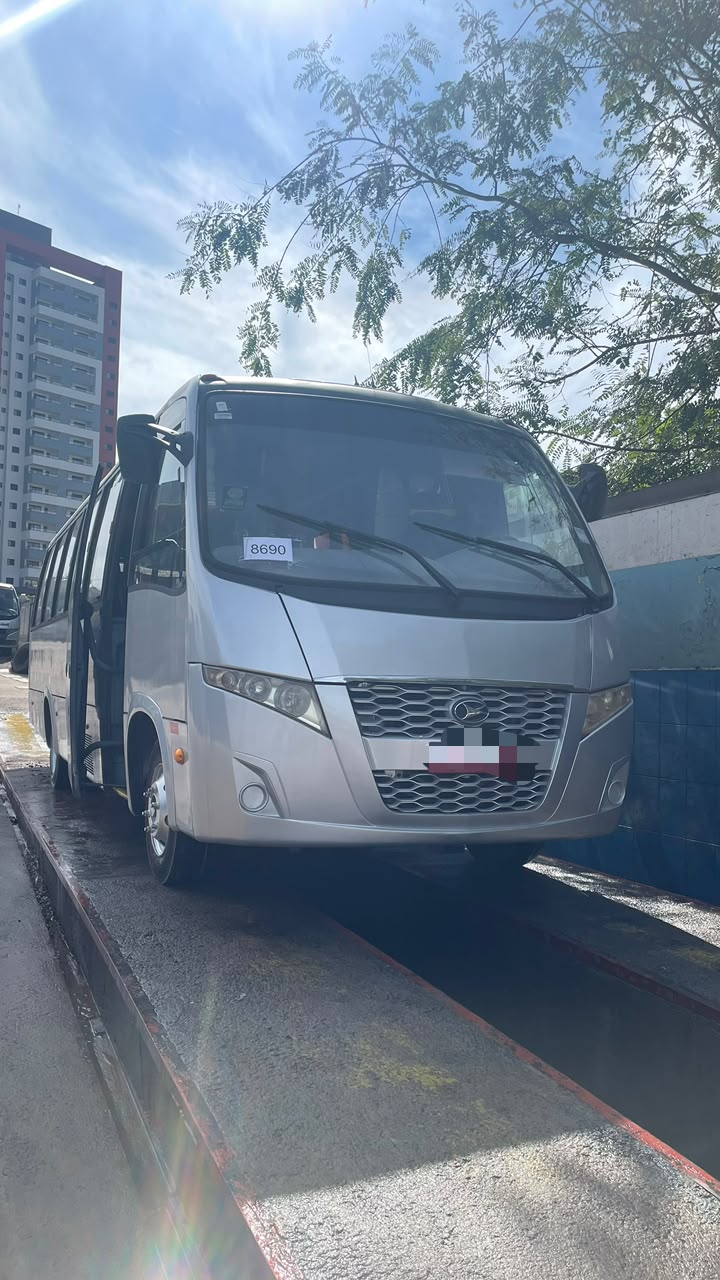 Micro ônibus Rodoviário Marcopolo Volare W9 ON - View 2