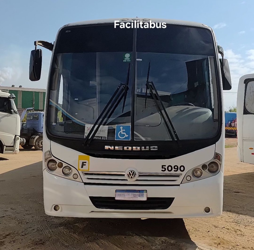 Neobus Spectrum Road 330 - View 3