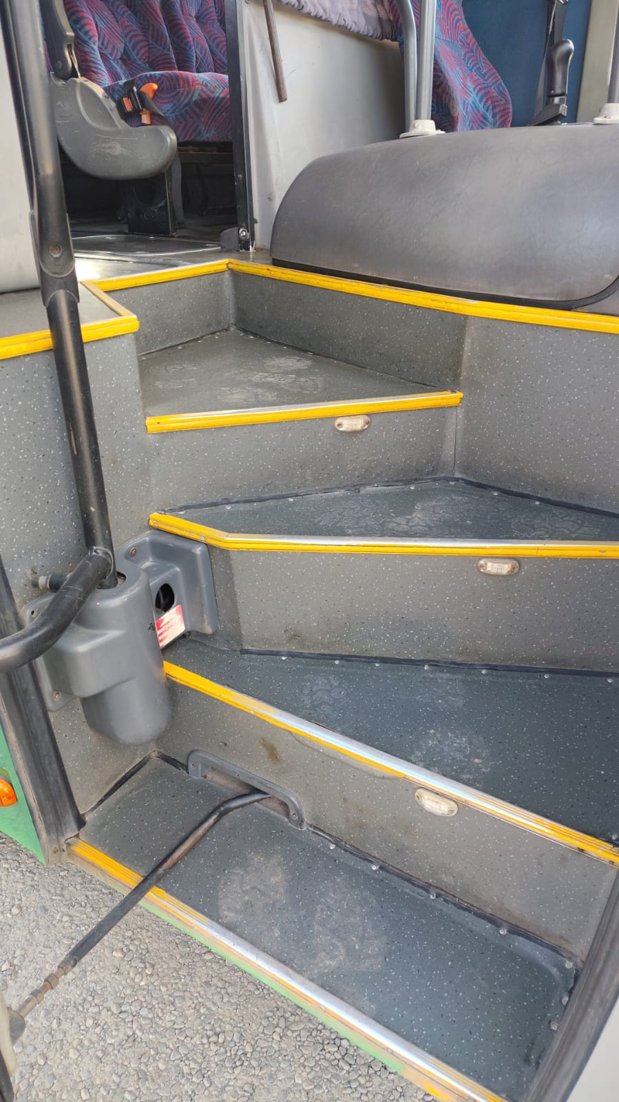 Ônibus Busscar EL Buss 320 - View 6