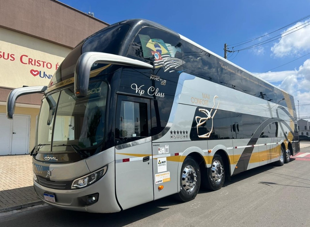 Ônibus Rodoviário Comil Campione Invictus DD - View 7