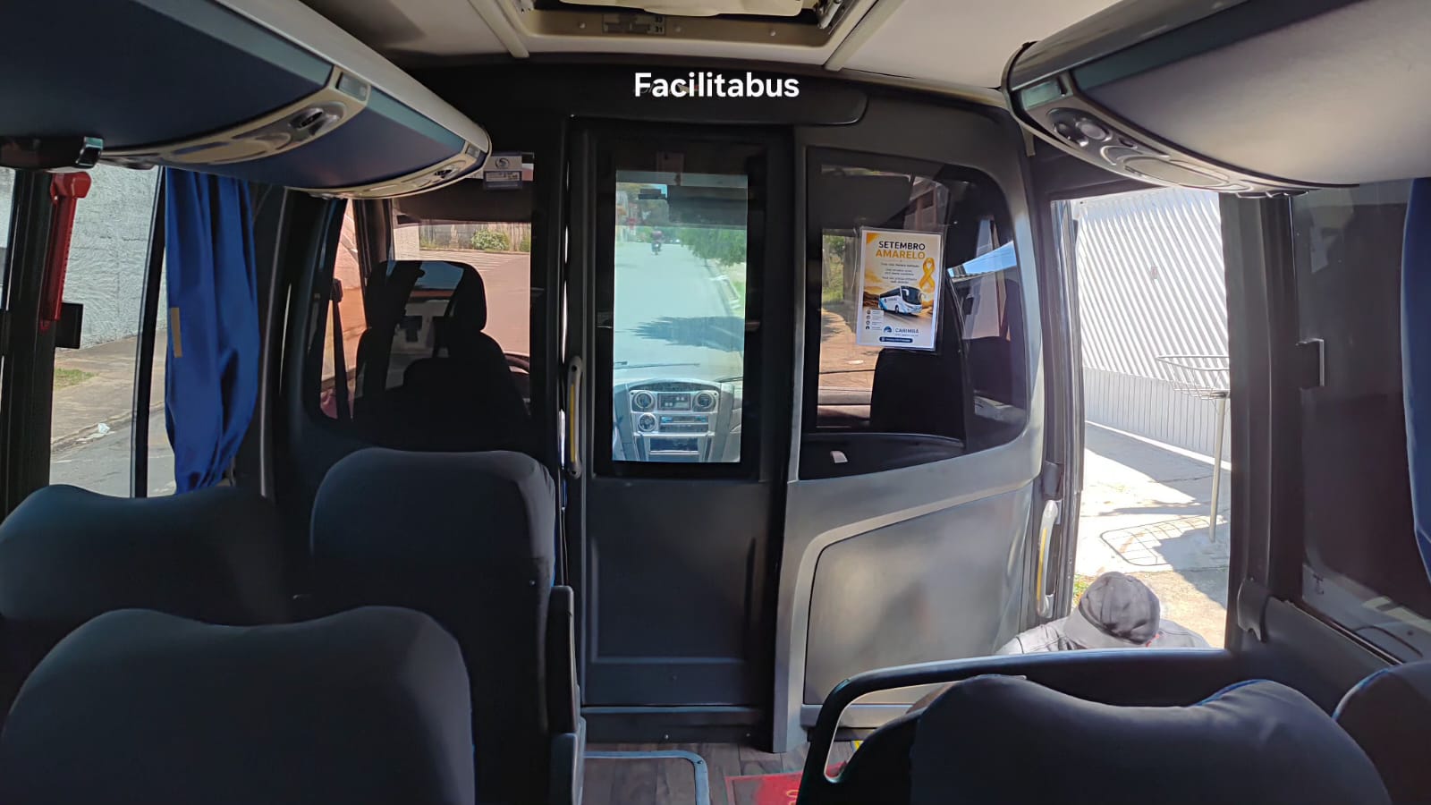 Micro ônibus Rodoviário Marcopolo Volare DW9 - View 10