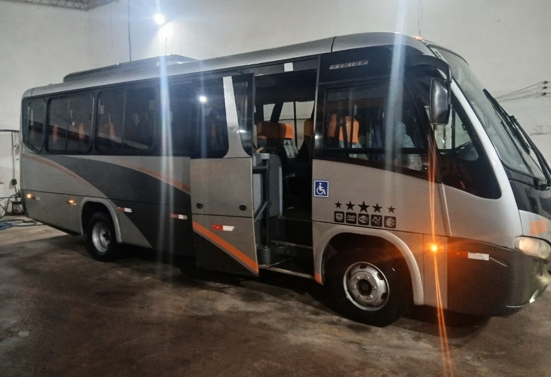 Micro ônibus Rodoviário Marcopolo Sênior - View 3
