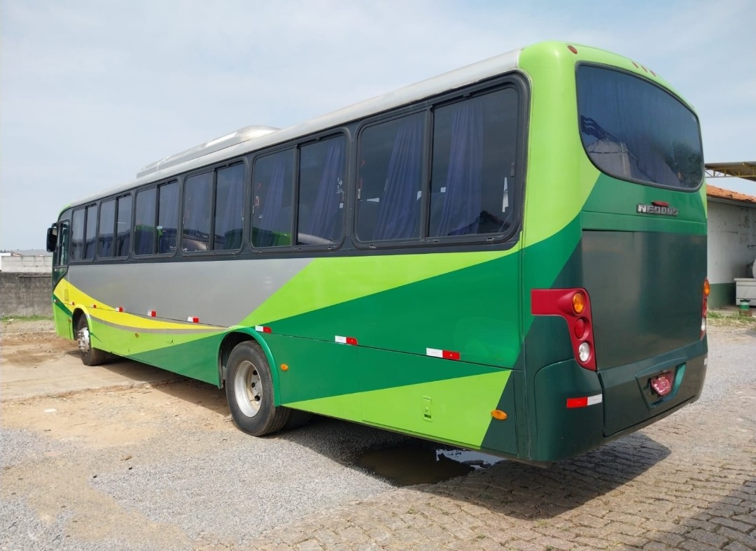 Onibus Neobus Road - View 2