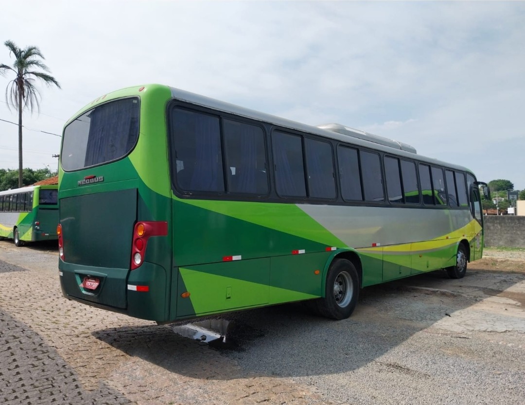 Onibus Neobus Road - View 3