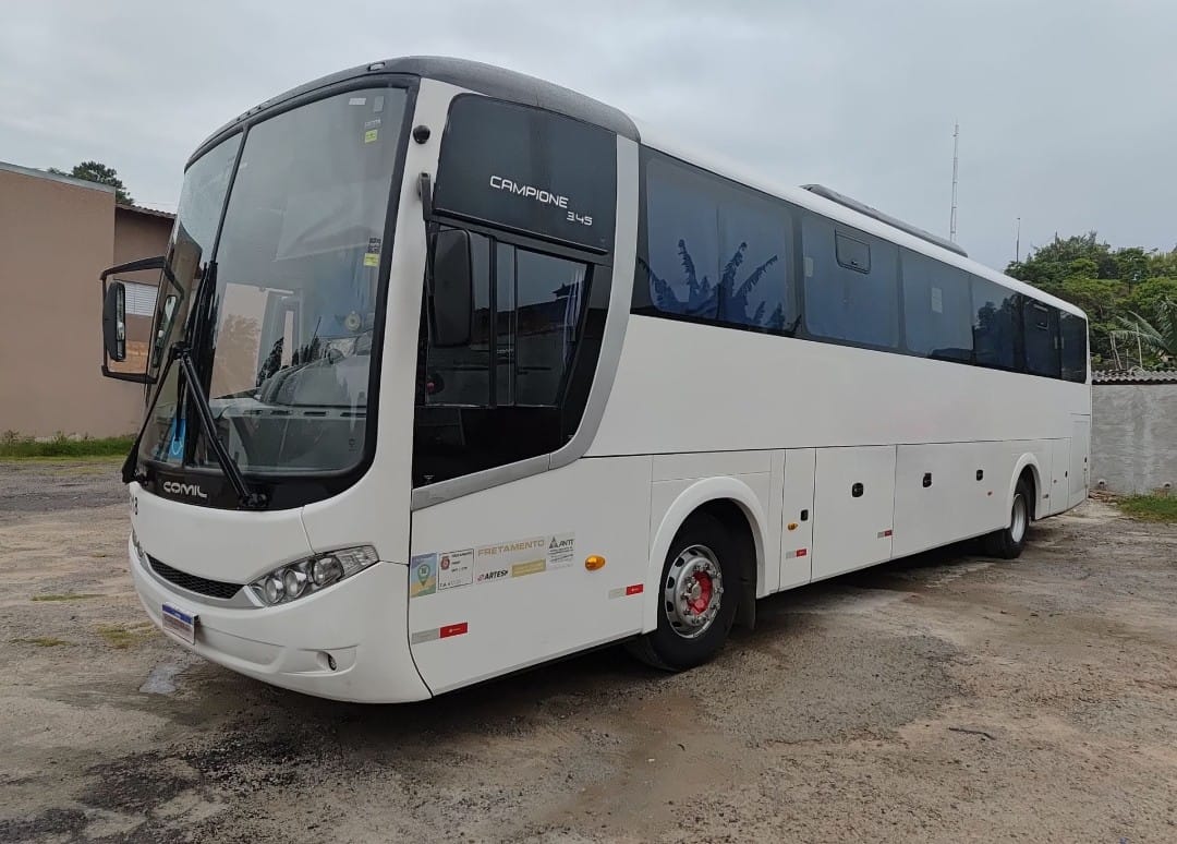 Ônibus Rodoviario Comil Campione 3.45